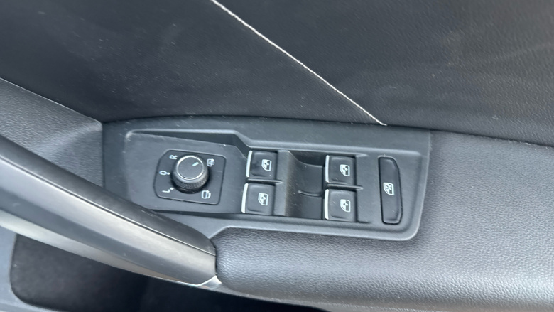 Volkswagen Tiguan 2.0 TDi 150 R-Line 5dr Diesel Estate